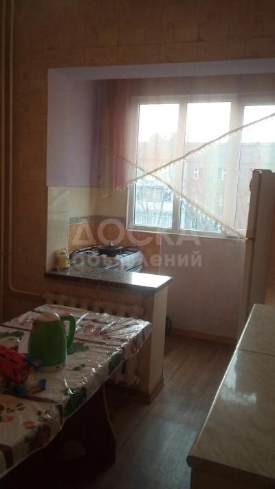 Продаю квартиру 2-ком., 48кв. м., этаж - 8/9, Восток 5.