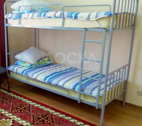 Продаю Двухъярусные металлические кровати с матрасом! Цена договорная!