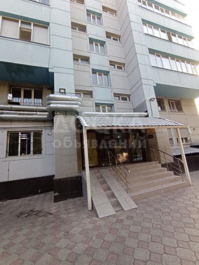 Продаю 3-комнатную квартиру, 98кв. м., этаж - 6/10, ул.Элебаева/пер.Геологический.