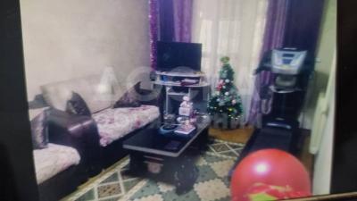 Продаю 2-комнатную квартиру, 45кв. м., этаж - 2/5, Cокулук район. Совхоз Фрунзе. ул Садовая дом 6 -14.