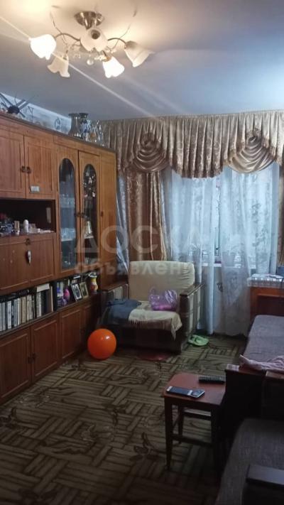 Продаю 2-комнатную квартиру, 43.6кв. м., этаж - 1/2, Кулайберген.