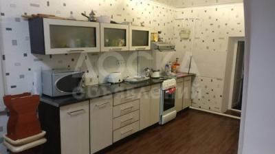 Продаю дом 4-ком., 83,7кв. м., этаж-1, 10-сот., стена кирпич, г. Кант.