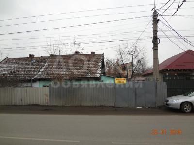 Продаю дом 8-комнатную 100 квмкв. м., этаж-1, 8-сот., стена саман, Тимура-Фрунзе//Лущихина район авиационной училище.