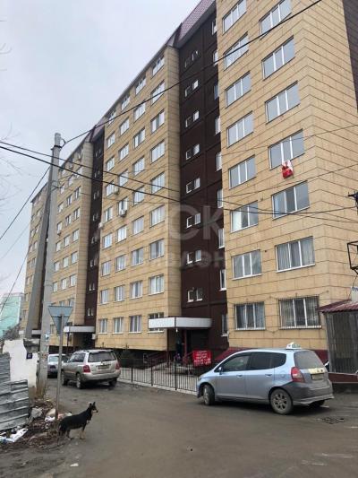 Продаю 2-комнатную квартиру, 89. 80кв. м., этаж - 6/9, мкр Восток-5 по ул. Кийизбаева .