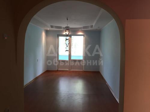 Продаю квартиру 3-ком., 75кв. м., этаж - 1/3, Кант.