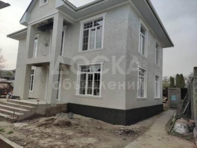 Продаю дом 6-ком. 210кв. м., этаж-2, 6-сот., стена кирпич, Район ВДНХ (резиденция №1).