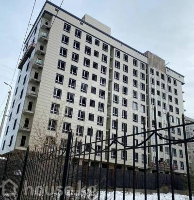 Продаю 2-комнатную квартиру, 60кв. м., этаж - 10/10, 12мкр.