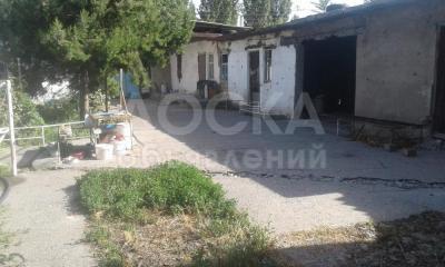 Продаю участок под строительство, 10 соток с.Новопокровка ул.Логвиненко 82.