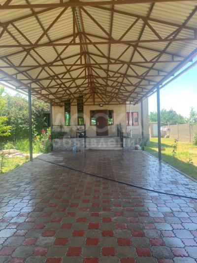 Продаю дом 6-ком. 250кв. м., этаж-2, 7-сот., стена кирпич, Арча-Бешик.