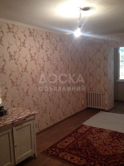 Продаю квартиру 1-ком., 30кв. м., этаж - 4/4, швк.