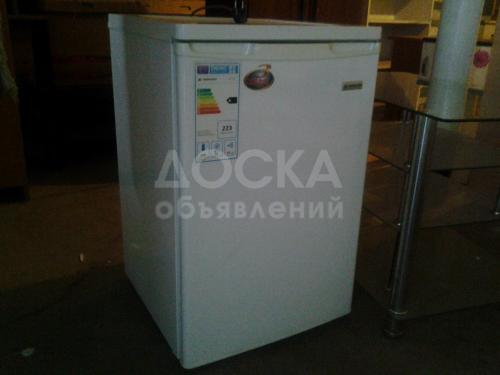Продаю мини холодиьник