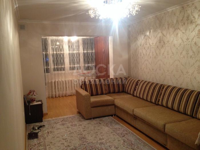 продается 3 кв. 104 серия 2/4, не угловая, 5 мкр