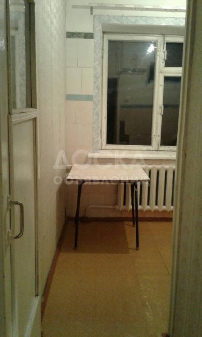 Продаю квартиру 2-ком., 1кв. м., этаж - 5/5, Токмок.