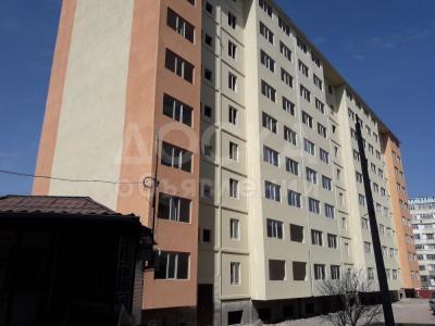 Продаю 1-комнатную квартиру, 45,5кв. м., этаж - 6/9, Средний Джал.