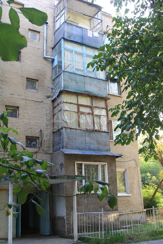 Продаю квартиру 3-ком., 59кв. м., этаж - 3/4, г. Шопоков ,