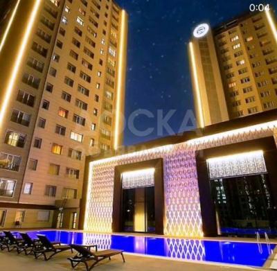 Продаю 2-комнатную квартиру, 65кв. м., этаж - 10/10, Бишкек Парк.