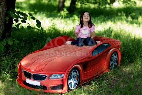 Кровать в виде машины BMW