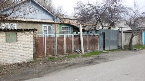 Продаю дом 4-ком., 80кв. м., этаж-1, 5-сот., стена другое, Рн.Чекиш-Ата ул.Чапаева.