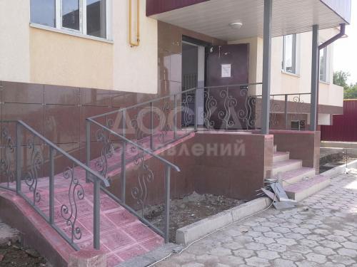 Продаю квартиру 2-ком., 65кв. м., этаж - 4/5, ул. Гагарина.