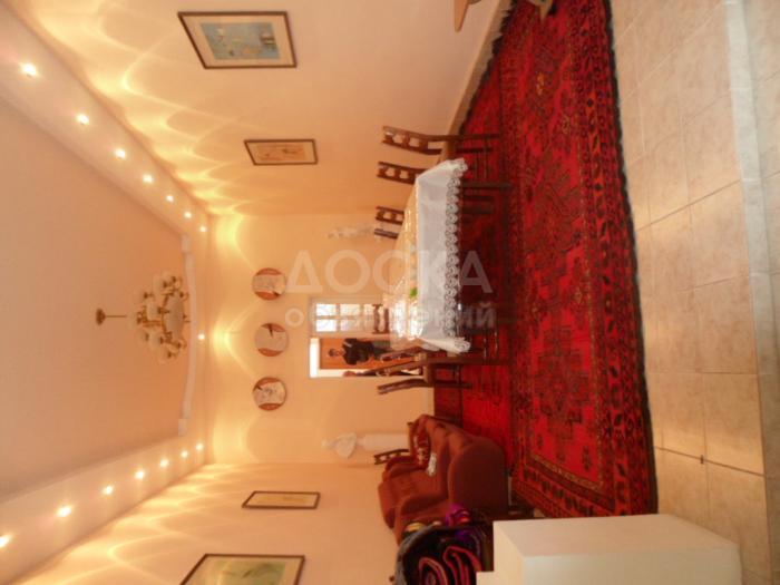 Сдаю 15-ком., 600кв. м., этаж-3, 9-сот., стена кирпич, Горького-Белинка,