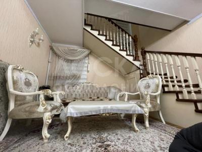 Продаю дом 6-ком. 260кв. м., этаж-2, 8-сот., стена другое, кок-жар.