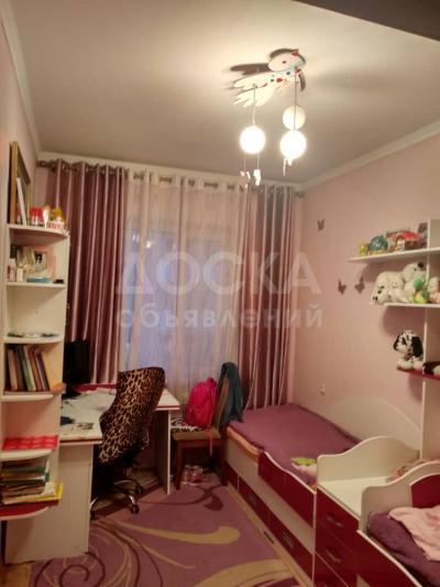 Продаю 3-комнатную квартиру, 1кв. м., этаж - 3/5, Ср Джал.