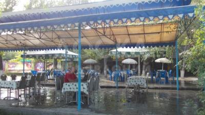 Продаю здание 1400кв. м., Алматинская 751.