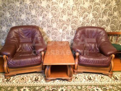 Мебель из Румынии!настоящая кожа и дерево!