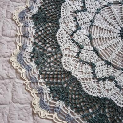 Вязаные скатерти и салфетки крючком.Имеется  в наличии и на заказ.