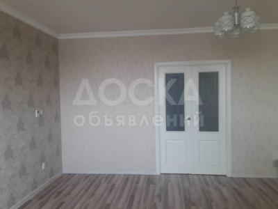 Продаю 1-комнатную квартиру, 40кв. м., этаж - 1/10, мкр "Джал-Артис".