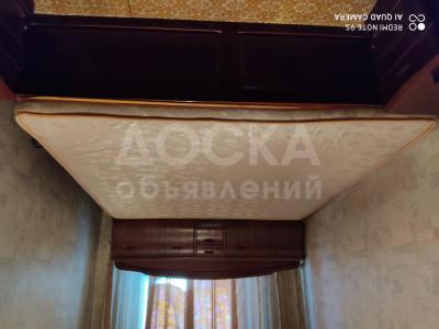 Б/у кровать