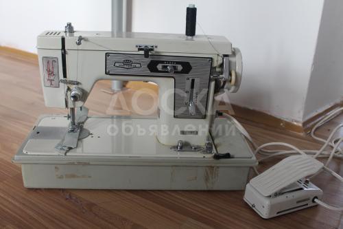 СРОЧНО! ПРОДАЕТСЯ Швейная машинка (Германия)