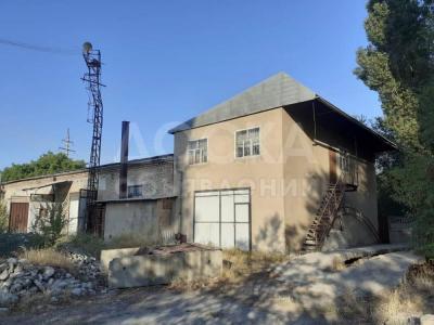 Продаю производственное помещение 370кв. м., Новопокровка, ул. Пушкина.