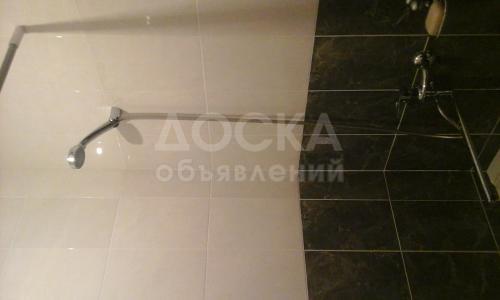 Продаю квартиру 2-ком., 48кв. м., этаж - 5/5, 10 микр.