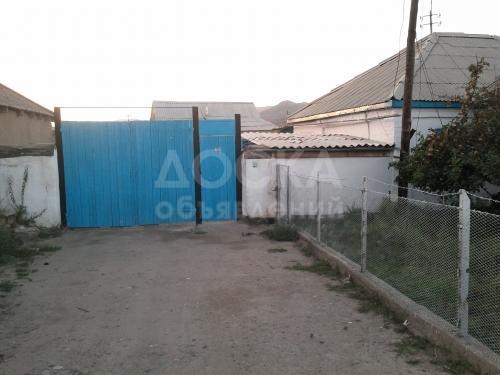 Продаю дом 4-ком., 80кв. м., этаж-1, 10-сот., стена саман, Кочкорка.