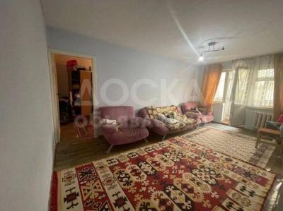 Продаю 2-комнатную квартиру, 44кв. м., этаж - 4/4, 4МКР.