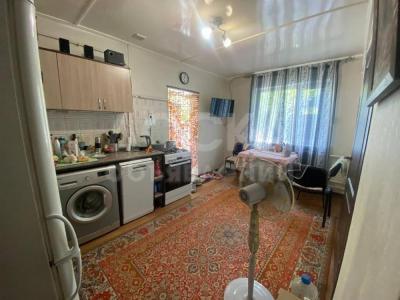 Продаю дом 5-ком. 56кв. м., этаж-1, 7-сот., стена кирпич, ЖИБЕК-ЖОЛУ/БУДЕНОГО.