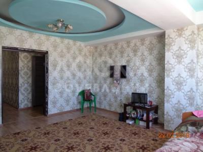 Продаю 2-комнатную квартиру, 78.1кв. м., этаж - 2/10, 12мкр.