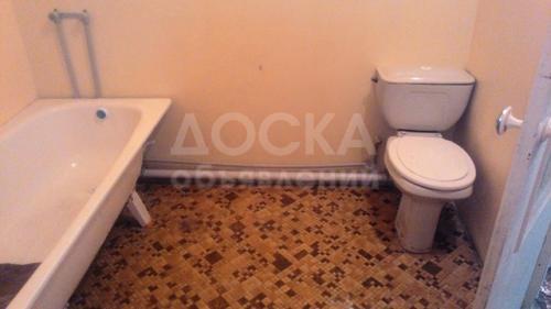 Продаю квартиру 1-ком., 33кв. м., этаж - 1/3, Л.Толстого 16/Фатьянова,