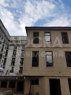 Продаю помещение свободного назначения 350кв. м., золотой квадрат.