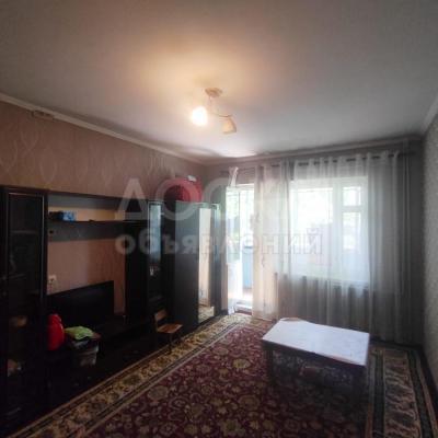 Продаю 1-комнатную квартиру, 34кв. м., этаж - 2/9, Донецкая.