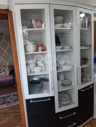 Продаю стенку-акрил в идеальном состоянии