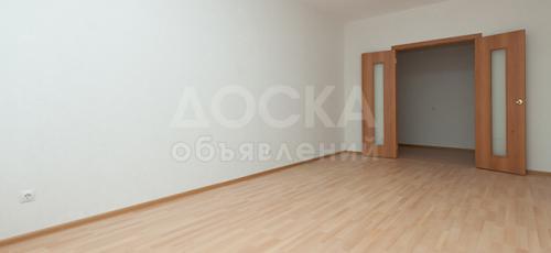 Ремонт грамотно и качественно. 
-обои
-покраска эмульсией
-шпаклевка

0773 496717