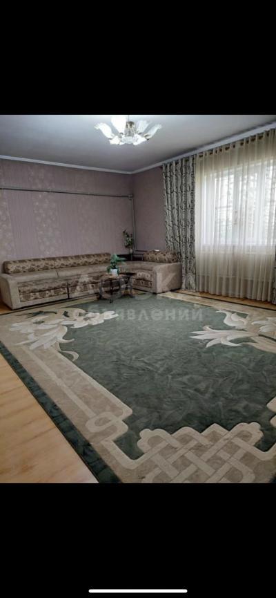 Продаю дом 3-ком. 150кв. м., этаж-1, 4-сот., стена кирпич, Исанова 273.