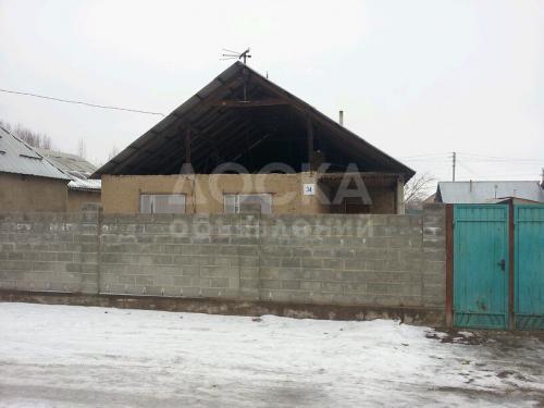 Продаю дом ж/м Ак-Босого Центр, Рядом школы