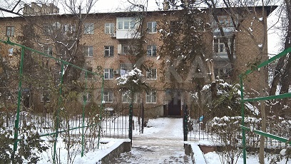 Продаю квартиру 3-ком., 54кв. м., этаж - 3/4, Ахунбаева-Молодёжная.