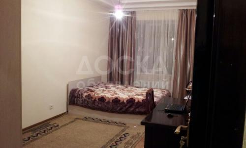 Продаю 3-х комнатная. Дизайнерский евроремонт. Центр., 105 м2. 109 000 долл. 8/10