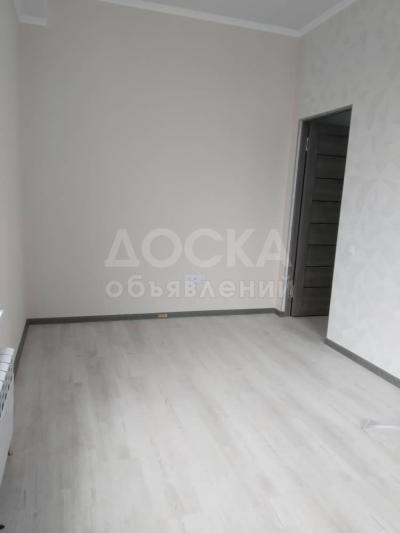 Продаю 3-комнатную квартиру, 62кв. м., этаж - 9/10, Исанова/Боконбаева.