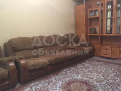 Продаю 2-комнатную квартиру, 1кв. м., этаж - 3/5, Тунгуч.