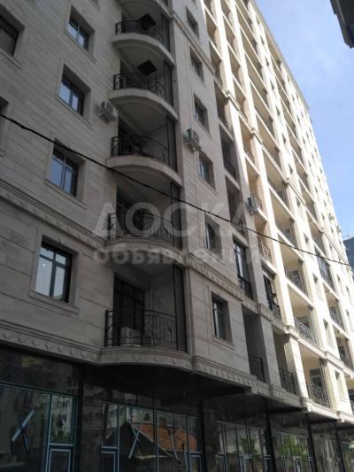 Продаю 3-комнатную квартиру, 53кв. м., этаж - 10/10, улиц Московская и Орозбекова..